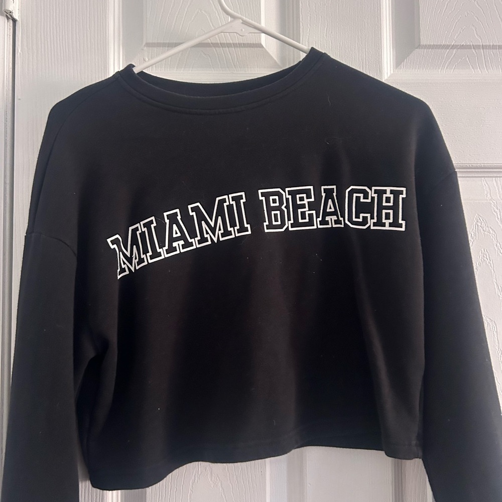 Miami Beach black and white lettering sweatshirt
